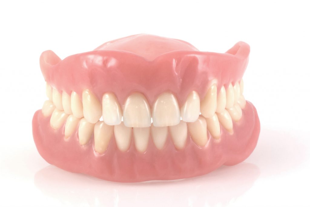 protesi-dentaria-mobili-1024×685